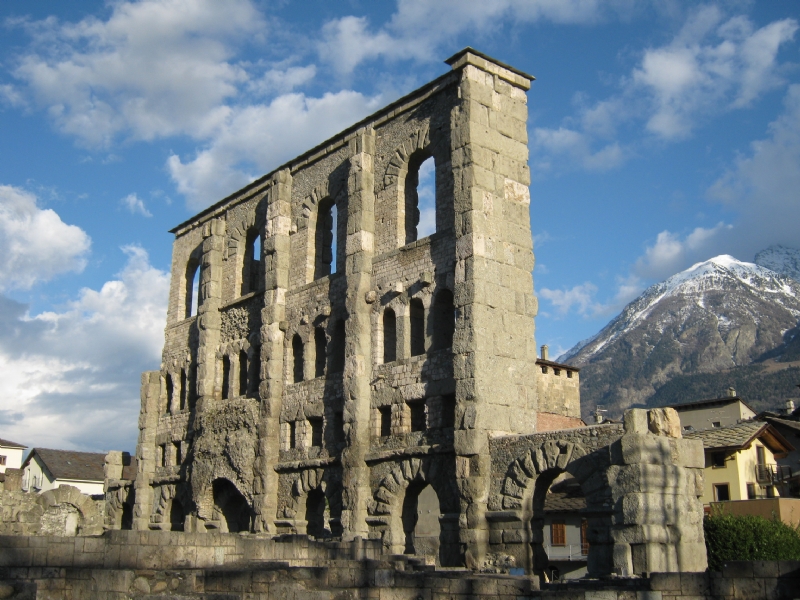 VALLE D' AOSTA: Roma sulle Alpi!